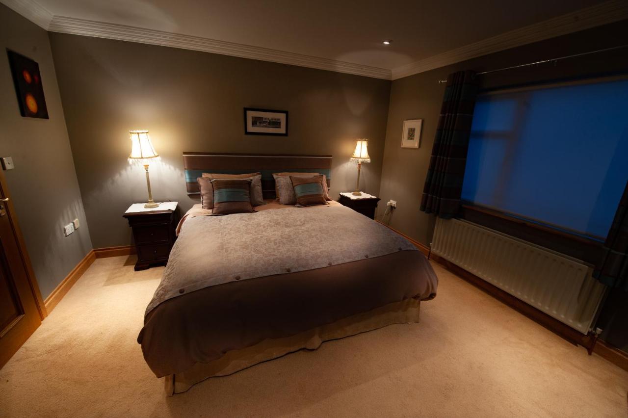 Hotel Lynster House à Monaghan Extérieur photo