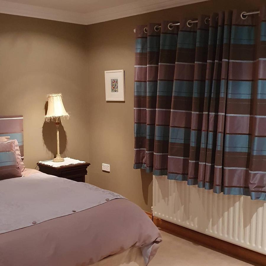 Hotel Lynster House à Monaghan Extérieur photo